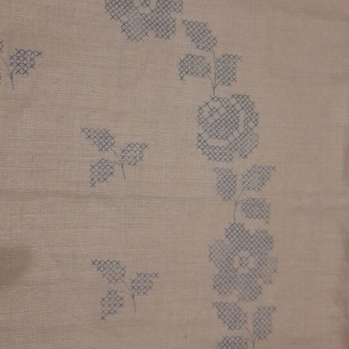 Vintage embroidery tablecloth like new, 100% linen, 50s-60s