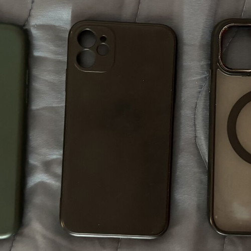 iPhone 11 cases, set of 3, one with MagSafe