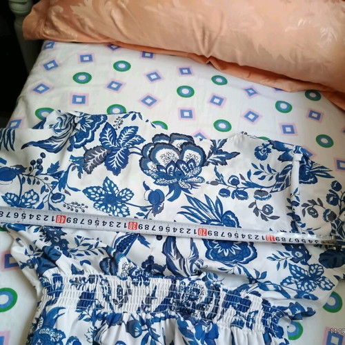 Mediterranean Blue and White Floral Dress like new with Short Sleeves
