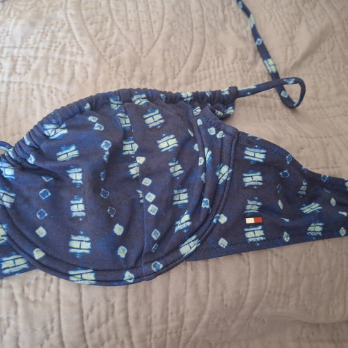 Tommy Hilfiger swimsuit 75C like new