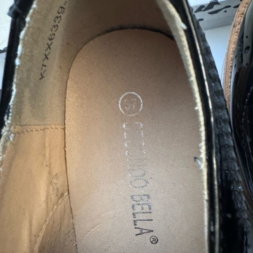 Shiny platform shoes used, size 37, black