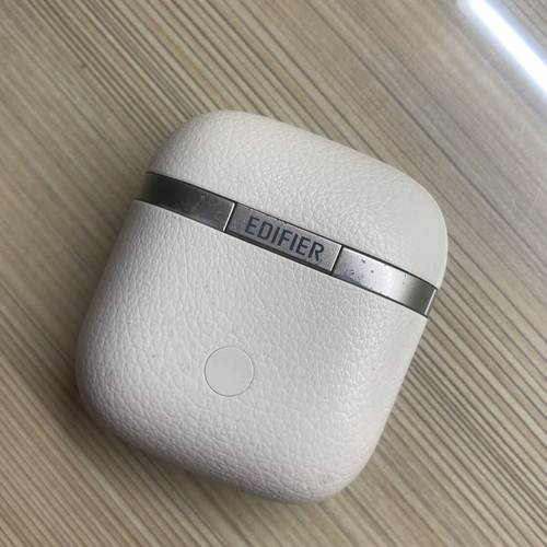 Edifier Wireless Earbuds W200T like new