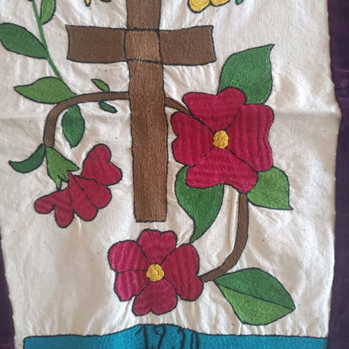 Embroidered handmade cross from 1930 new