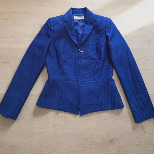 Tahari royal blue blazer size 6 like new