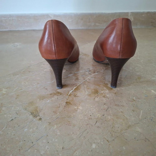 S.Oliver leather pumps tan size 40 like new