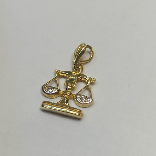 Gold zodiac pendant Libra used 14K 15mm