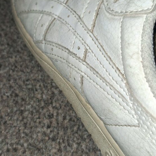 Asics men's white casual shoes used size 41