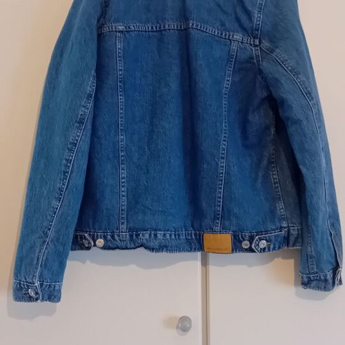 Bershka denim jacket with lining like new, size S, blue