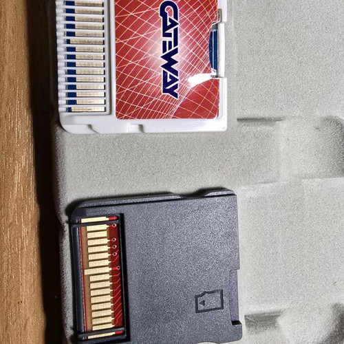Gateway cards for Nintendo DS & 3DS like new