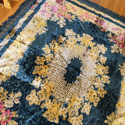 Velvet blanket vintage like new 200 x 230