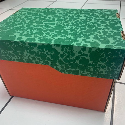 Y2K cardboard storage box