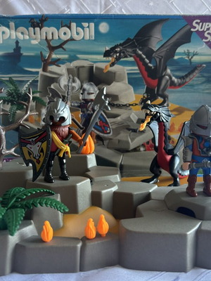 Playmobil 4006 Dragons Lair Super Set σαν καινούργιο