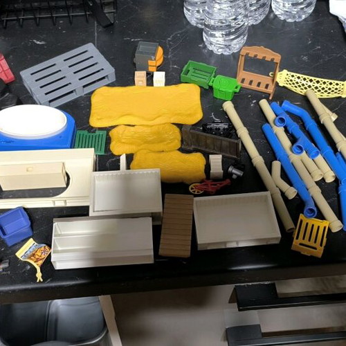 Pack of used assorted toys