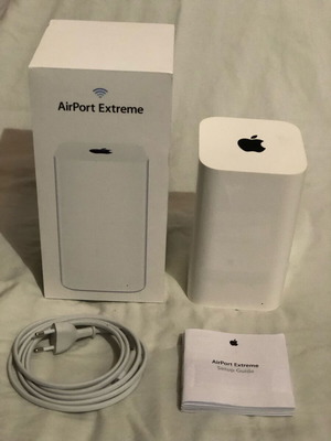 AirPort Extreme 6th generation used with crack and cosmetic flaw