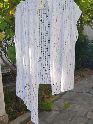 White transparent asymmetrical vest like new