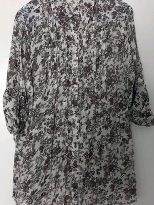 Blouse shirt new, size 48 Medium/Large with 3/4 sleeves