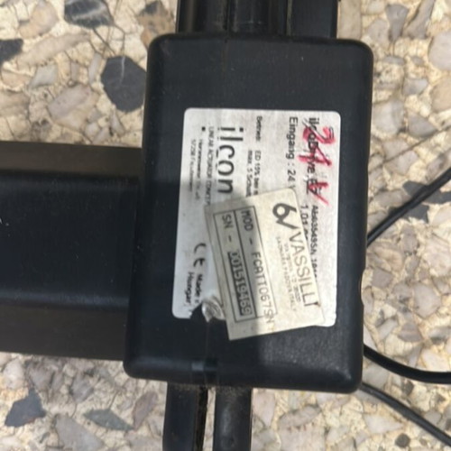 Ilcon linear actuator FCARTT0679N 24V used for medical equipment