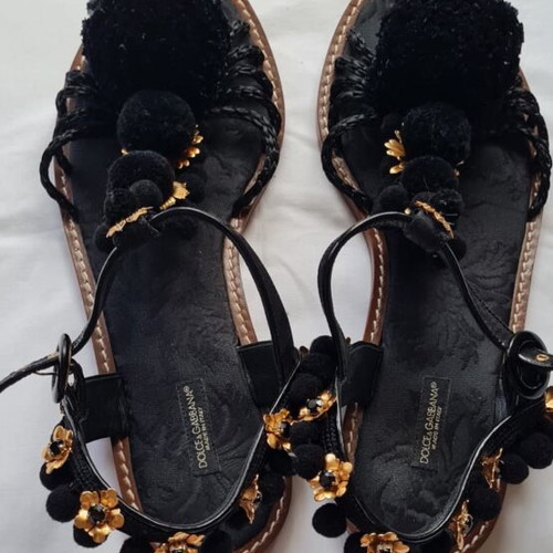 Dolce Gabbana sandals like new, size 38.5-39, black