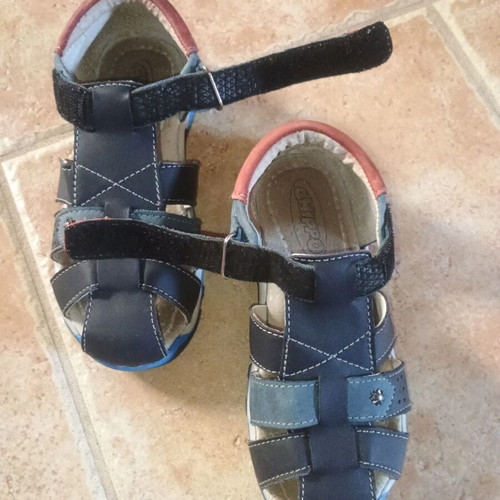 Chippo anatomical sandals size 31 like new, blue