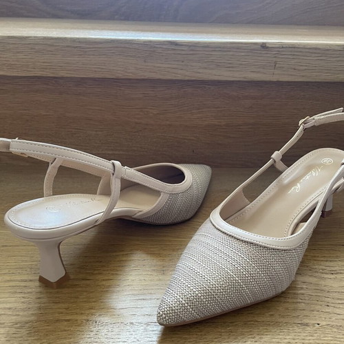 Slingback nude pumps new with cushioned sole, 6cm heel