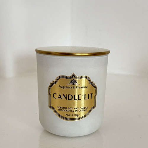 Candle’Lit Luxury soy candle with jasmine scent and gold lid