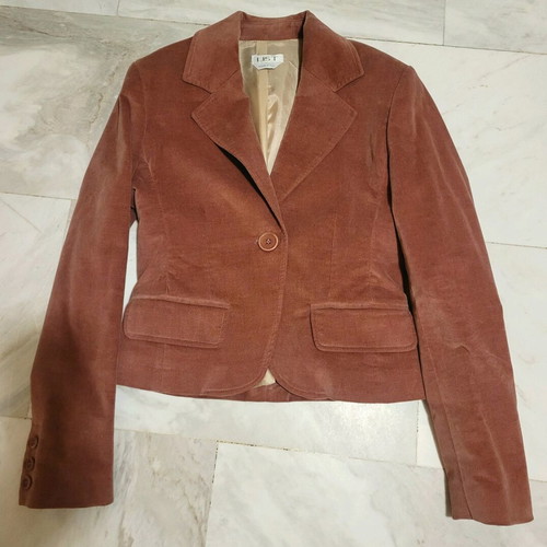 Italian jacket LIST like new in sapio milo color
