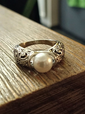 Vintage embossed stainless steel women's ring with pearl, size 19