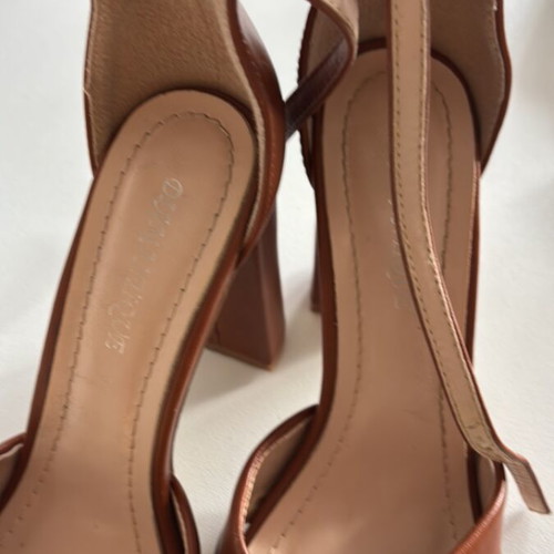 Women's sandals used, brown size 36 with block heel