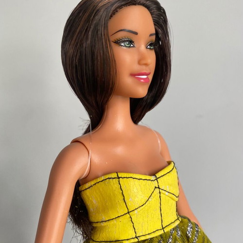 Mattel Stardoll by Barbie Doll Space Brunette used, original outfit