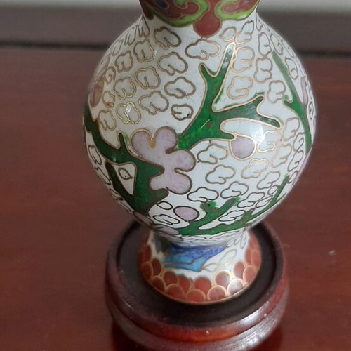 Cloisonne used, height 7.5 cm