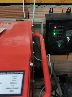Miyake LDE6800T silent diesel generator with starter, wheels and max power 6.8kVA like new