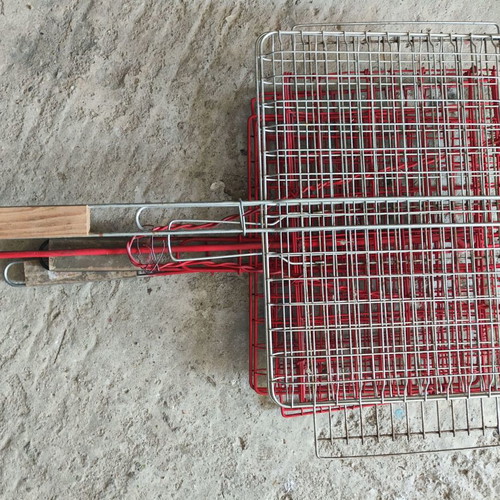 Charcoal grill heavy-duty used with set of grills and tools