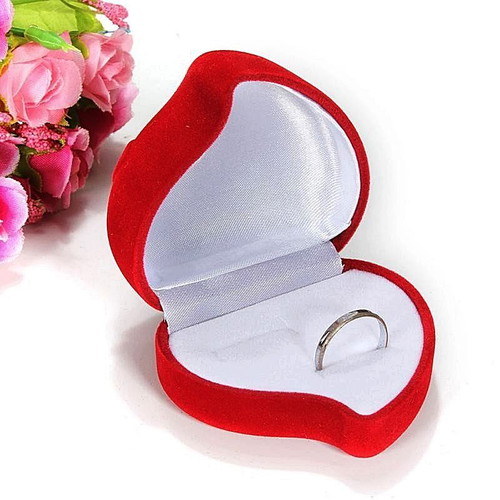 Wedding and engagement ring box heart with rose new, velvet, red