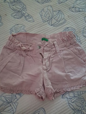 Benetton shorts for girls size 4-5 years like new, pink