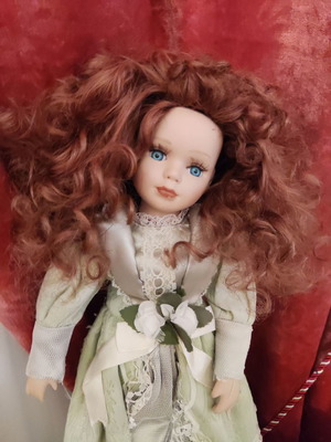 Κούκλα πορσελάνης vintage μεταχειρισμένη