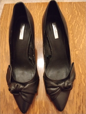 Zara leather pumps used, heel height 8.5cm, size 39, black