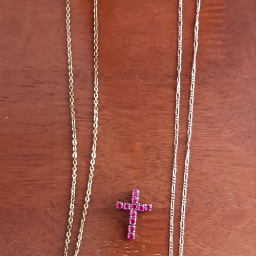 Crosses pack of 3 like new
