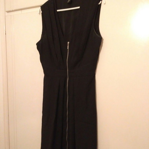 H&M black short sleeveless dress used, size 40