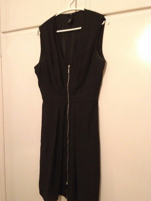 H&M black short sleeveless dress used, size 40