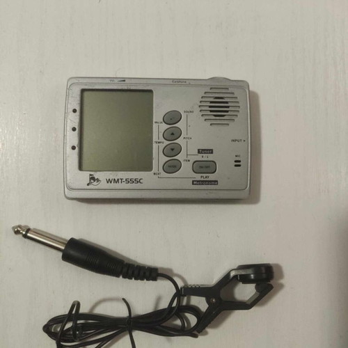 Cherub WMT-555C tuner metronome used with clip
