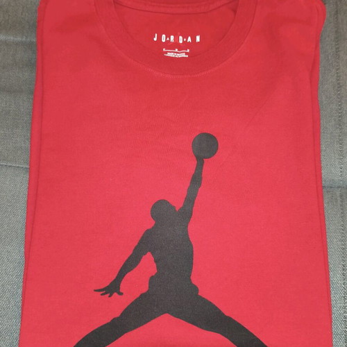 Jordan T-shirt Jump Man red size M like new