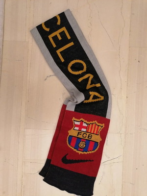 Barcelona scarf used