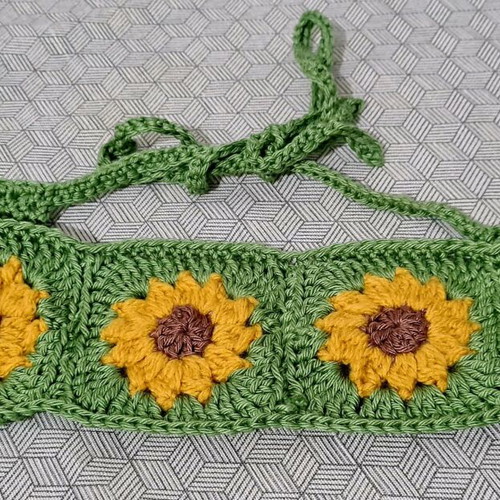 Handmade crochet headband like new, green and gold