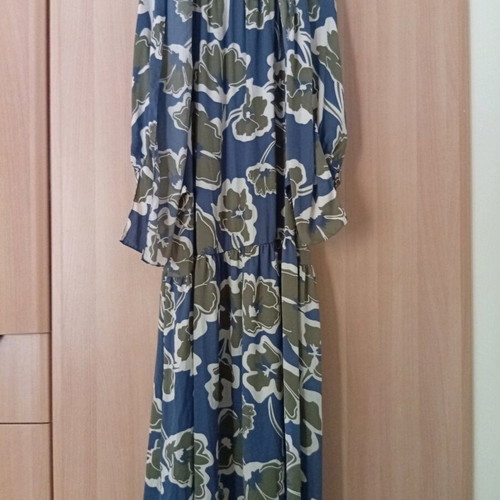 Aware Long Women's Dress New, Colorful Satin Fabric with Long Sleeves