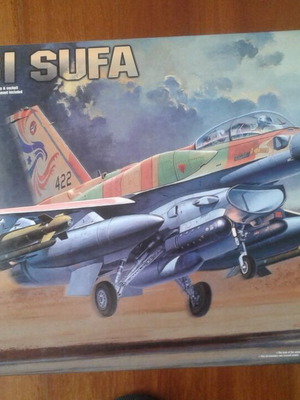F-16I Sufa Academy kit μοντελισμού καινούργιο 1/32