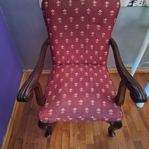Vintage Chippendale Leg Armchairs like new, solid wood