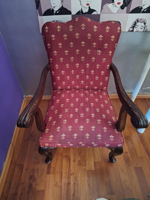 Vintage Chippendale Leg Armchairs like new, solid wood