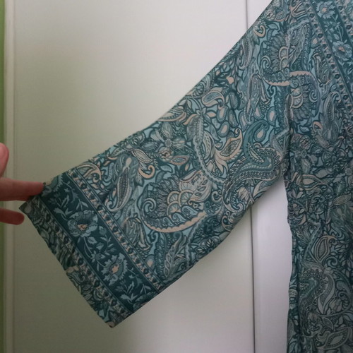 Summer silk dress like new, petrol-green-beige pattern, sizes M-L
