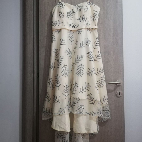 Formal dress with lining, adjustable straps, white and black