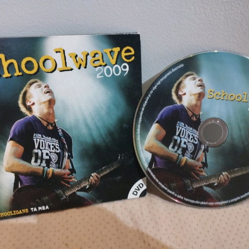 Schoolwave 2009 DVD and CD used, black metal